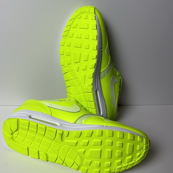 Nike Air Max - Picture 4 of 8